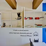 Charmoso E Aconchegante No Coracao Da Cidade Baixa Perto Da Ufrgs, Santa Casa, Parques, Orla, Centro Da Cidade